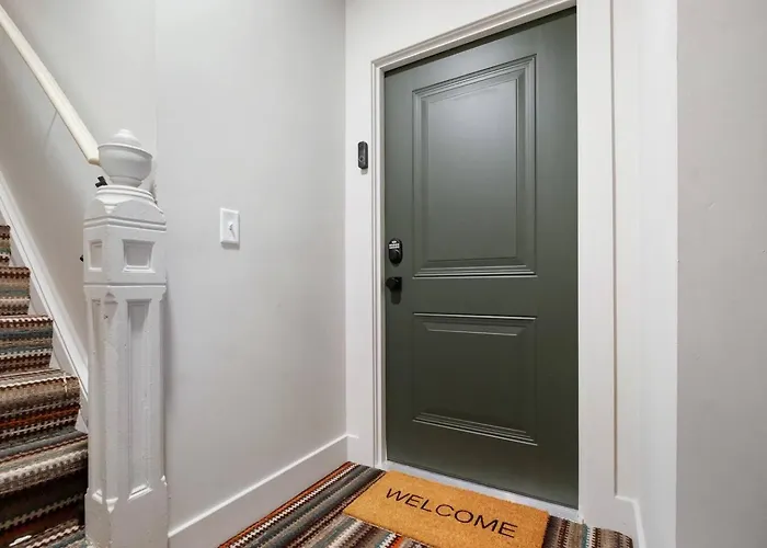 Comfor -stylish 1br+kingbed+new Reno * Pittsburgh